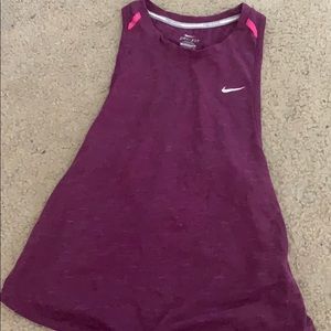 nike workout tee